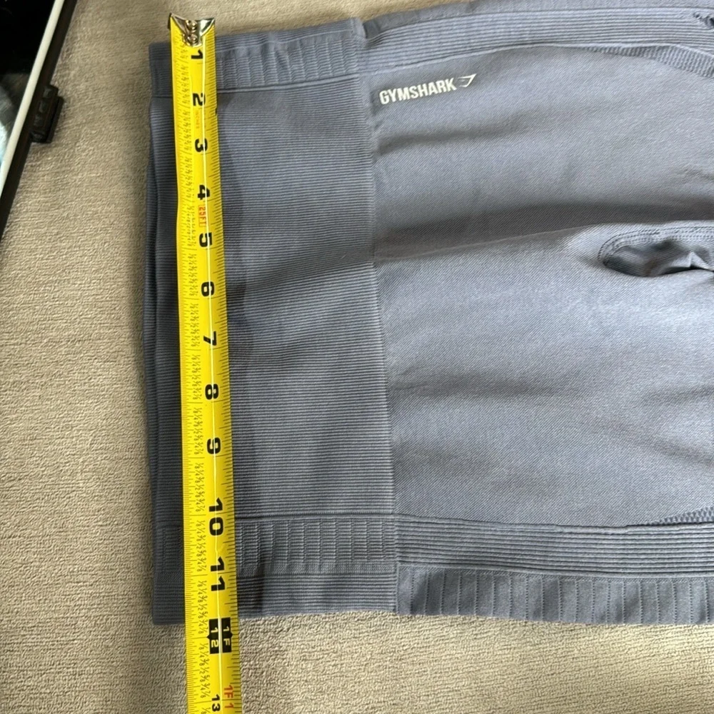 Gymshark Energy+ Seamless Cropped Leggings Gray - Picture 9 of 10